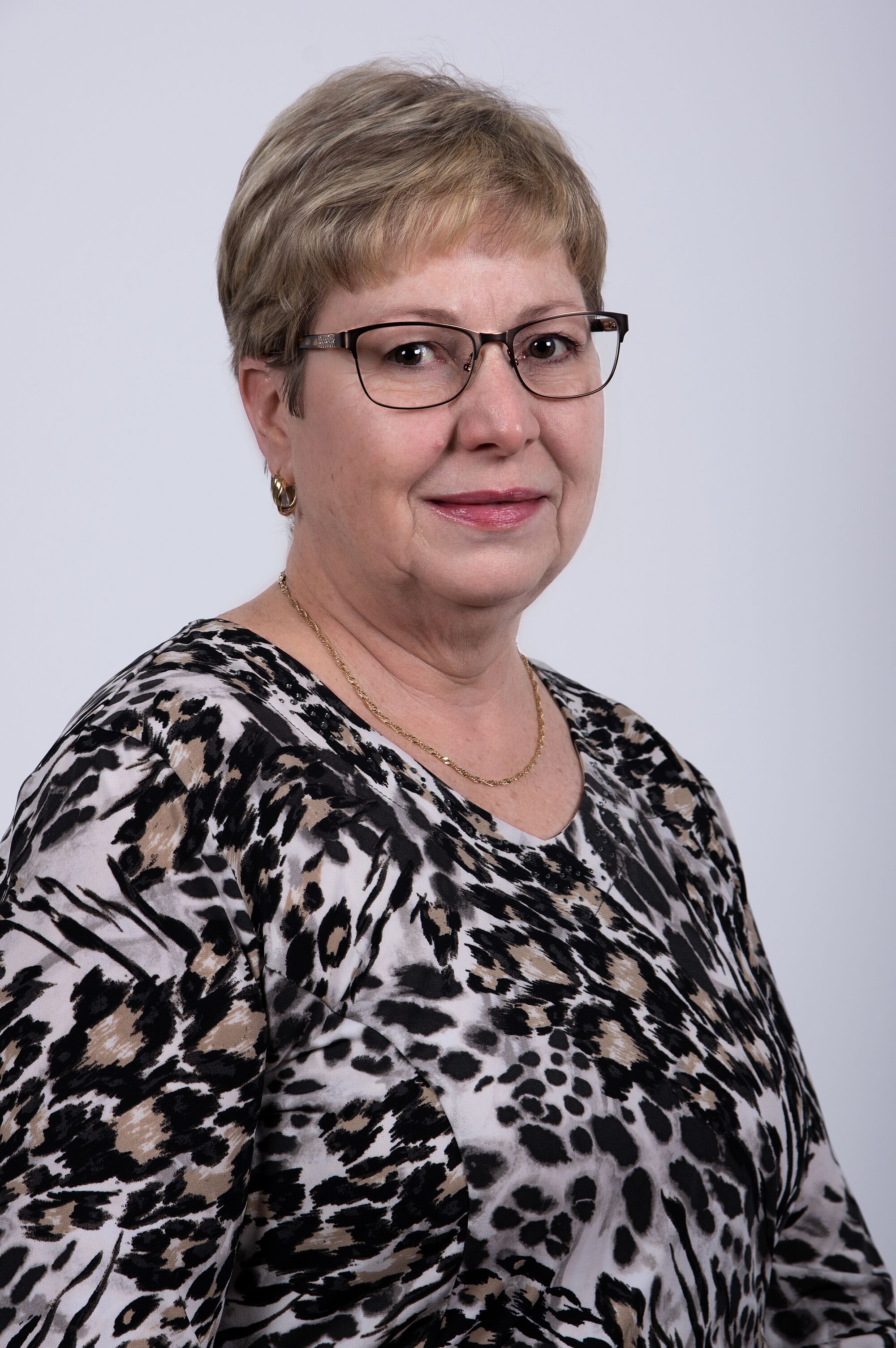 Ms. Ines Bäker - Head of the Office of Finance
